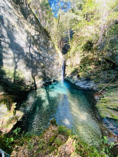 三樽権現の滝(みたるごんげんのたき)2